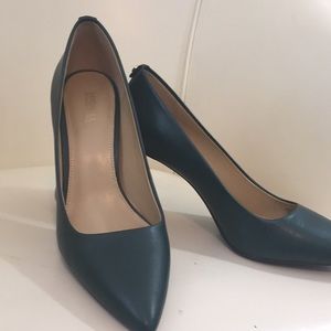 Michael Kors Dorothy Flex Leather pumps